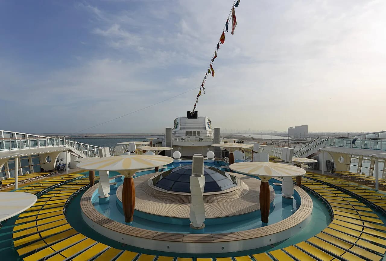 All-Inclusive vs. Cruise for Families: Which Wins in 2026?