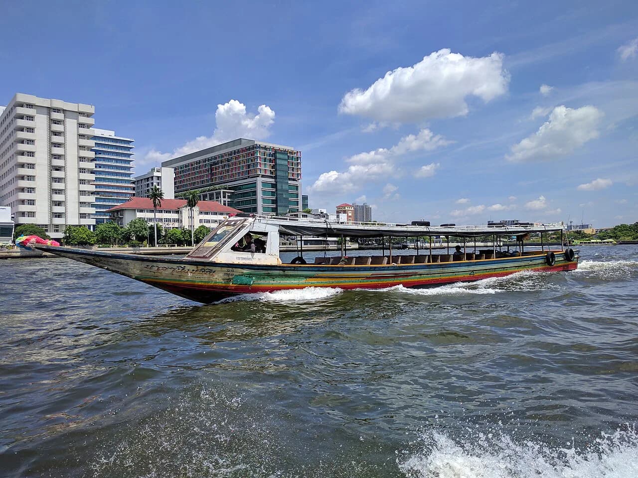 Bangkok With Toddlers: A 2026 Guide to Stroller Spots, AC Escapes, and Transport