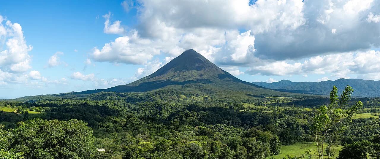 Costa Rica With Kids: 4 Best Regions for Your 2026 Family Trip