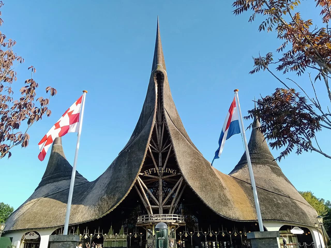 Efteling Day Trip From Amsterdam: Logistics, Costs & Family Tips