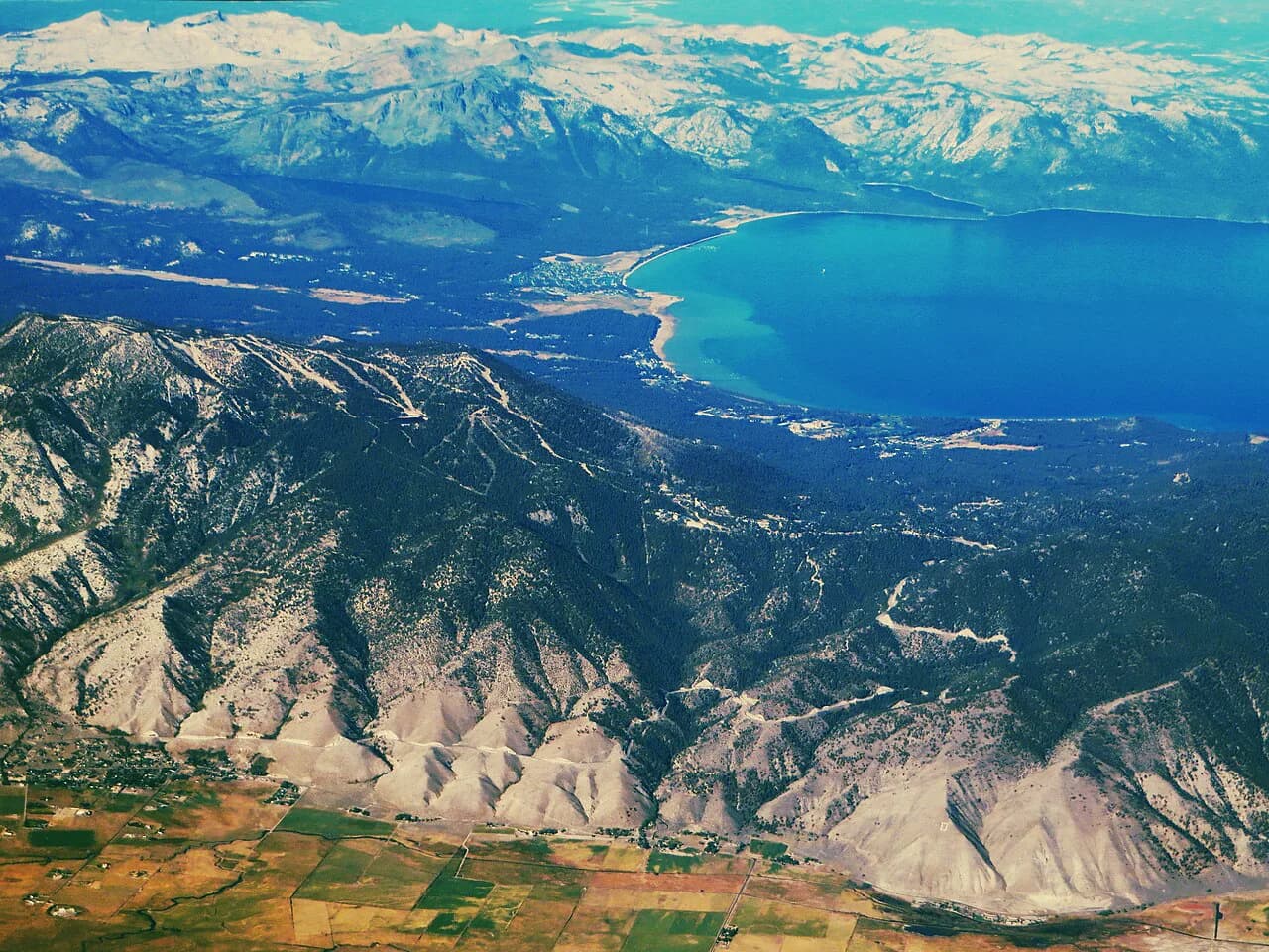 South Lake Tahoe vs. North Lake Tahoe for Families: Which Shore Wins?
