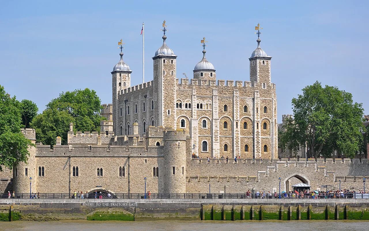 Tower of London with Kids: The Complete 2026 Family Guide