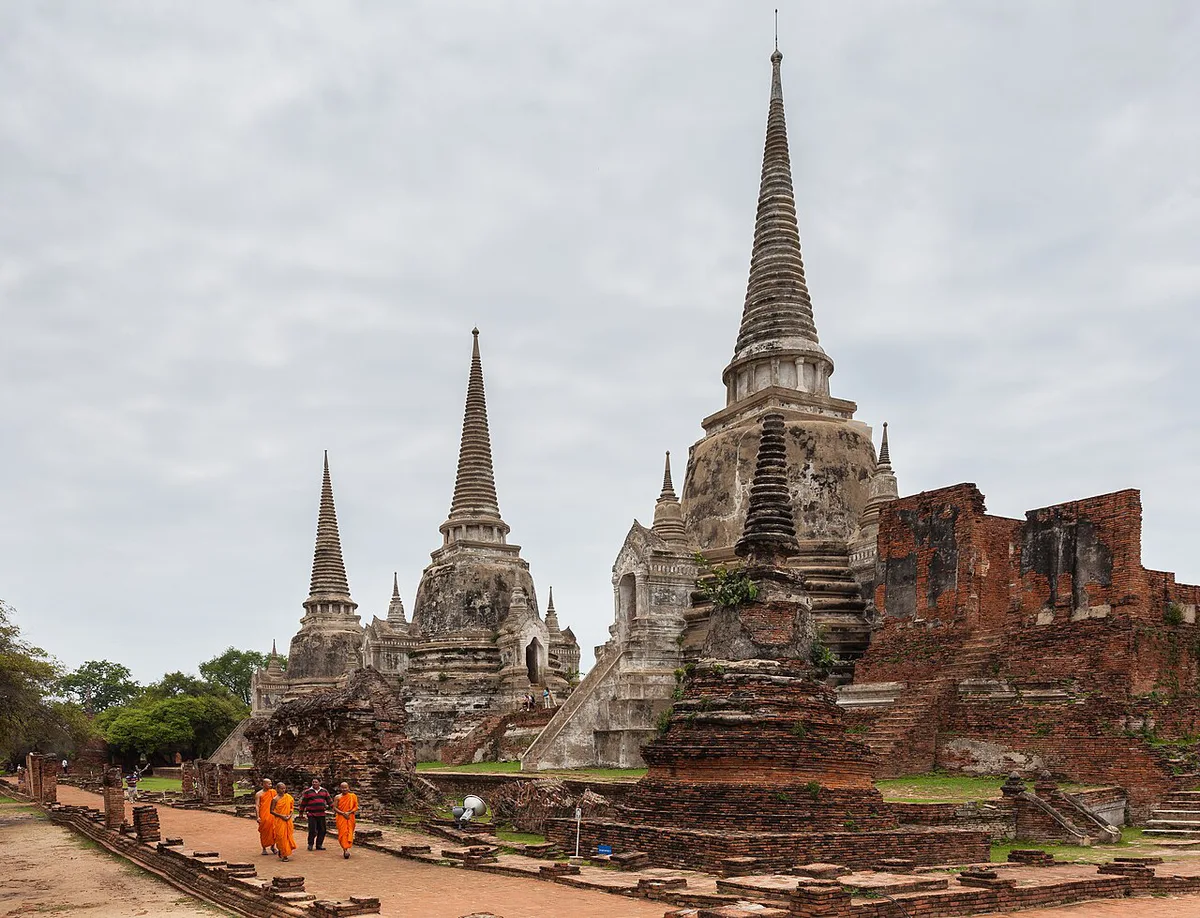 Buddha head entwined in tree roots at Wat Mahathat, Ayutthaya — 1