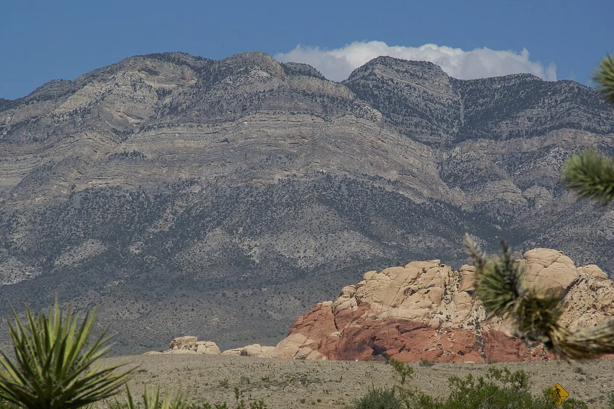 2012.09.09.103214 Scenic drive Red Rock Canyon Nevada — 2