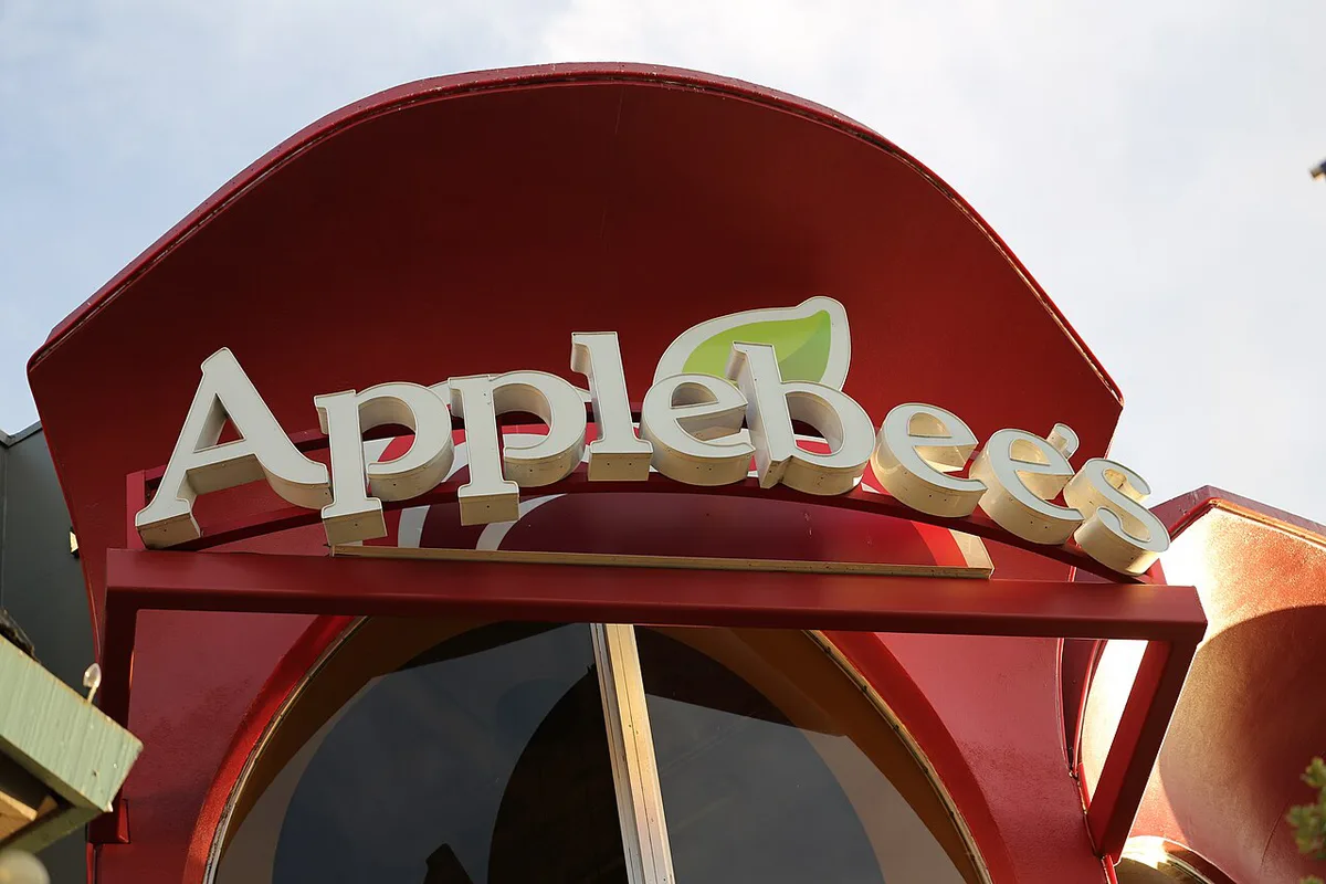 Applebee's at Fisherman's Wharf in San Francisco (TK1) — 1