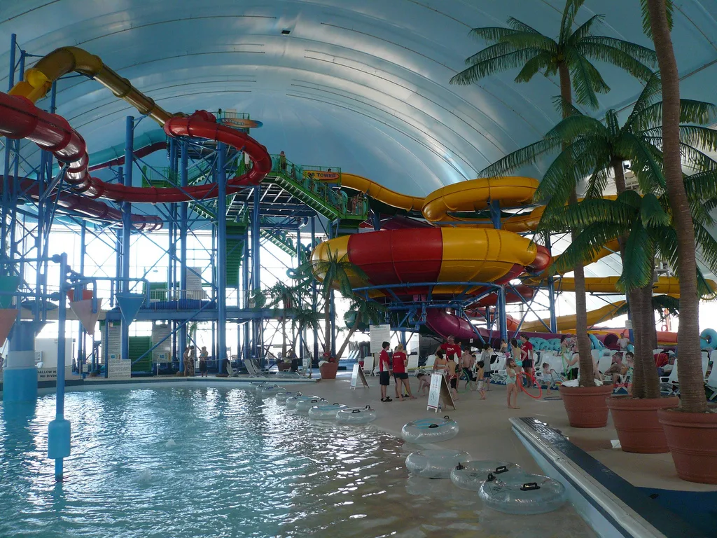 Indoor water park slides under the big windows of a Great Wolf Lodge — 1