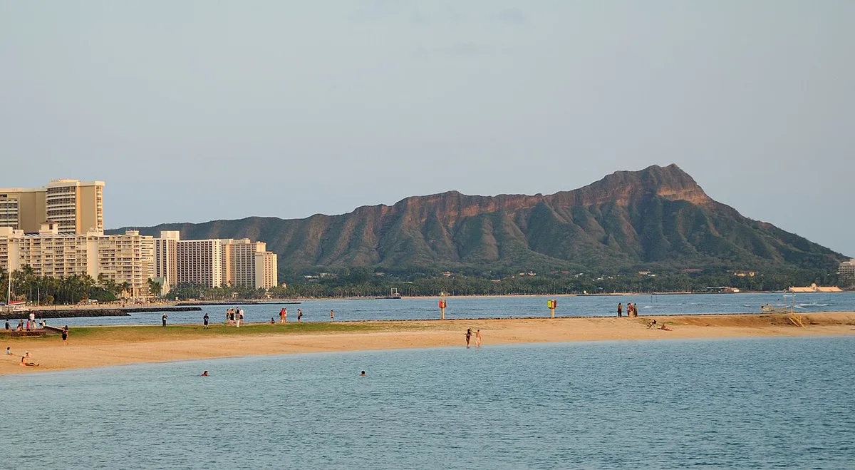 Waikiki Beach and Diamond Head crater from the water — 1