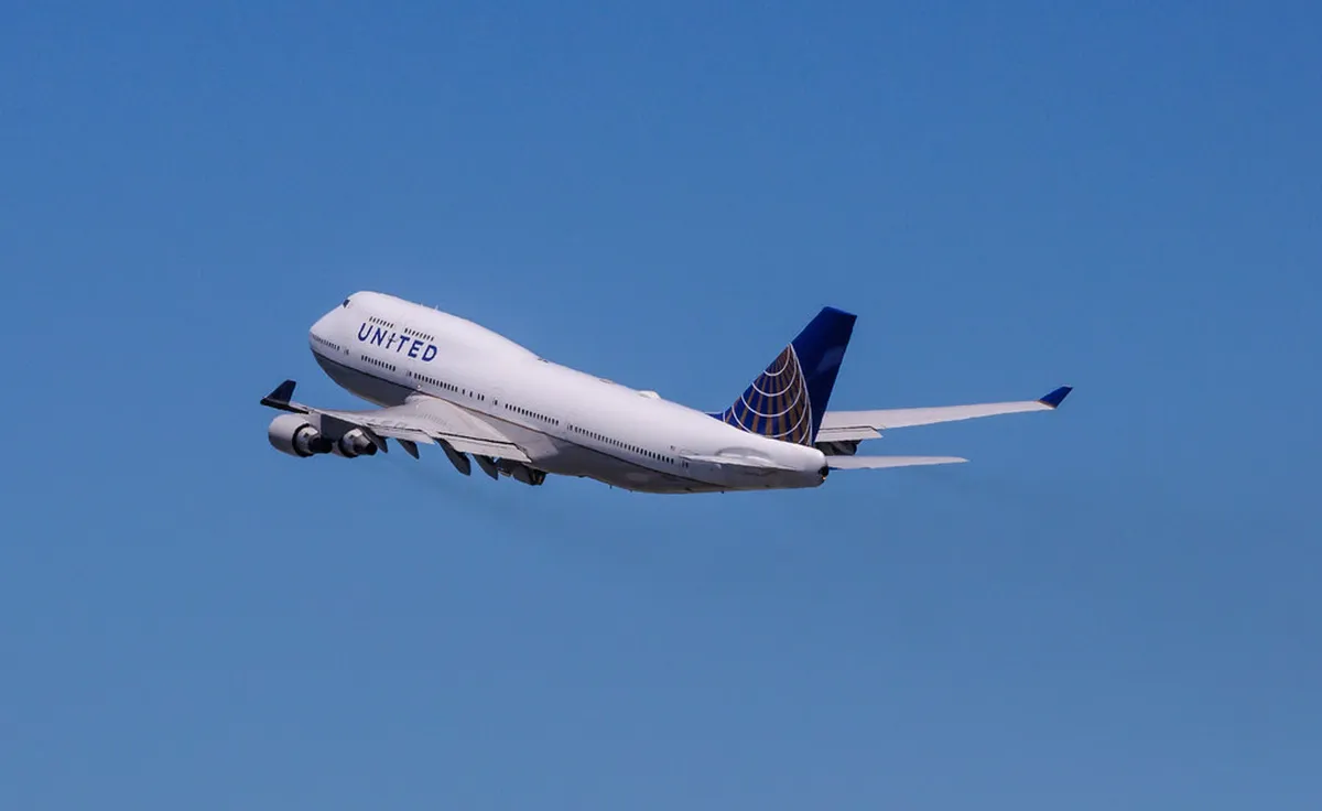 The Reality of Jet Lag With Kids: What to Expect