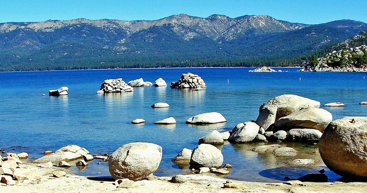 Clear turquoise water and granite boulders at Lake Tahoe shoreline — 2
