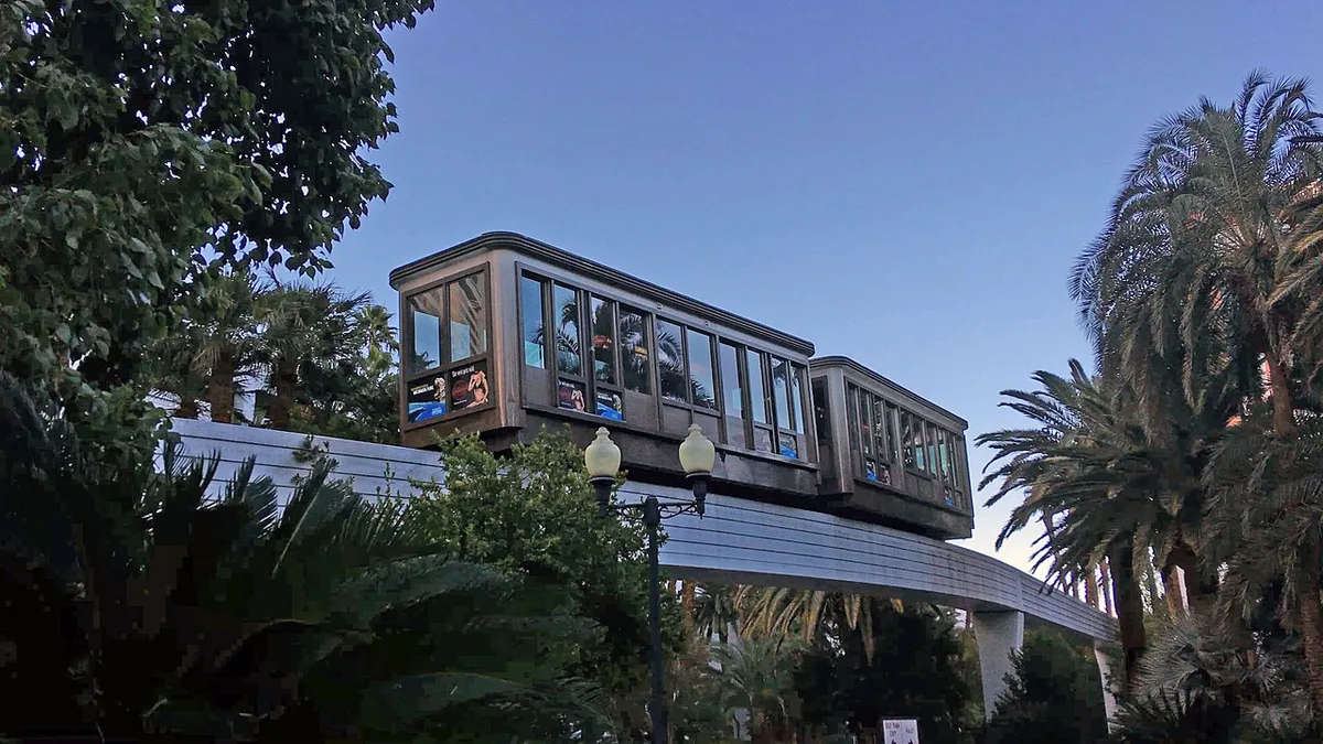 Mirage-treasure island tram en route — 1