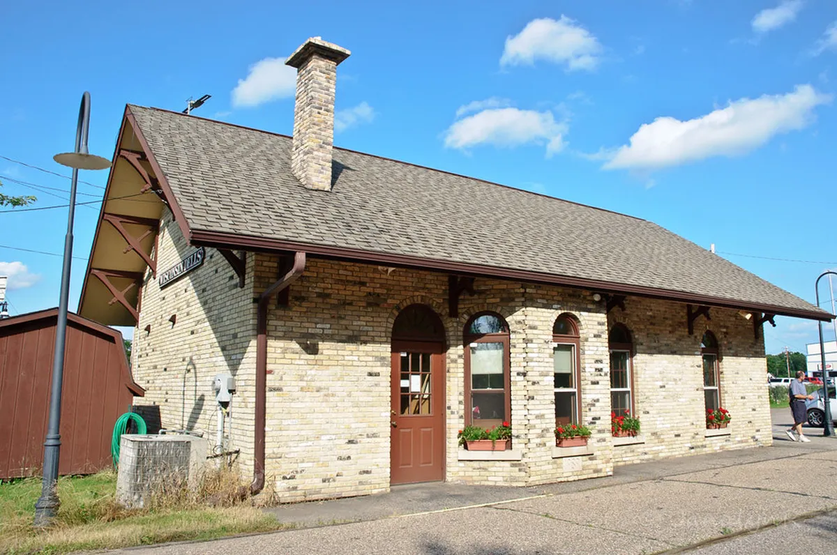 Costs, Tickets, and Money-Saving Deals in Wisconsin-Dells