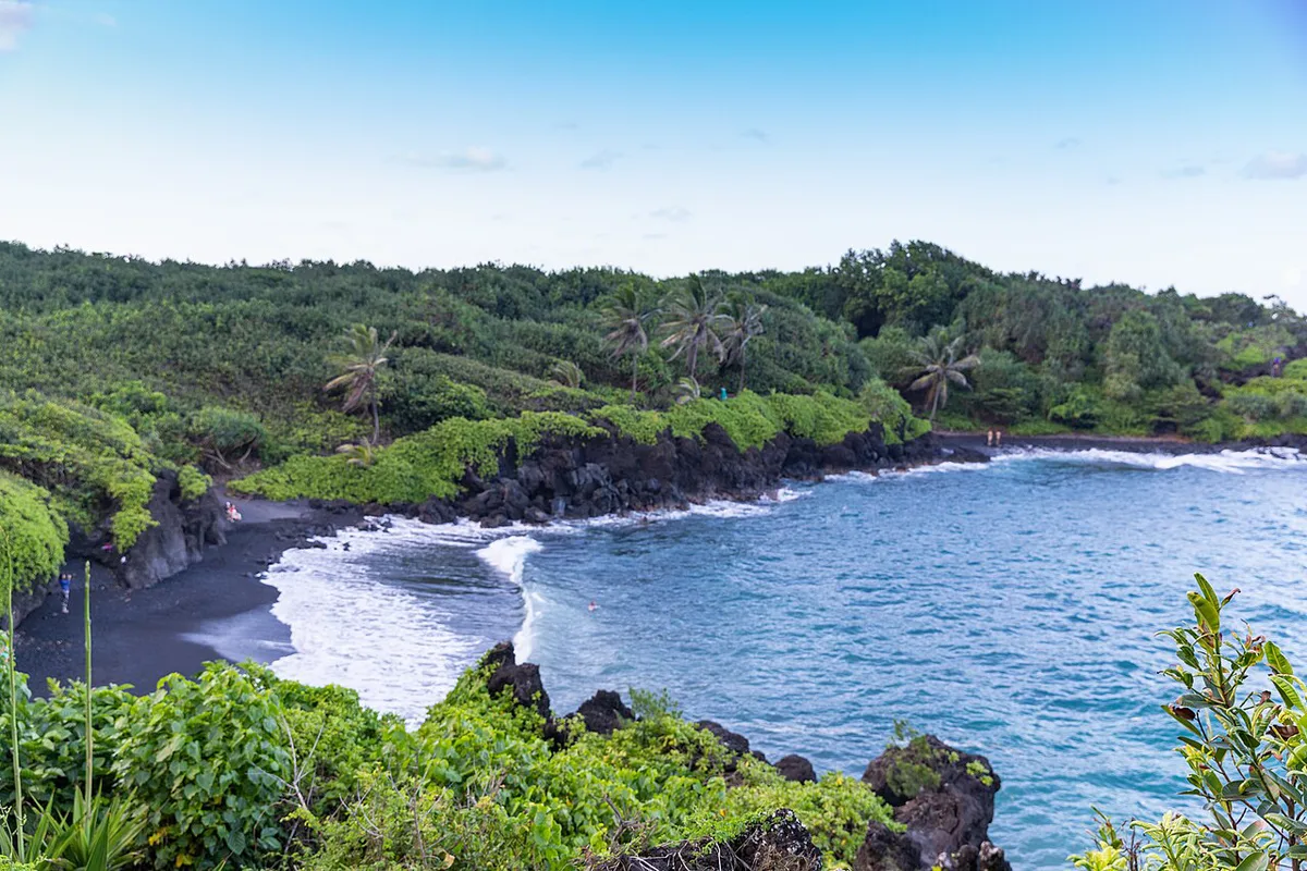Black sand beach at Waianapanapa State Park on the Road to Hana — 2