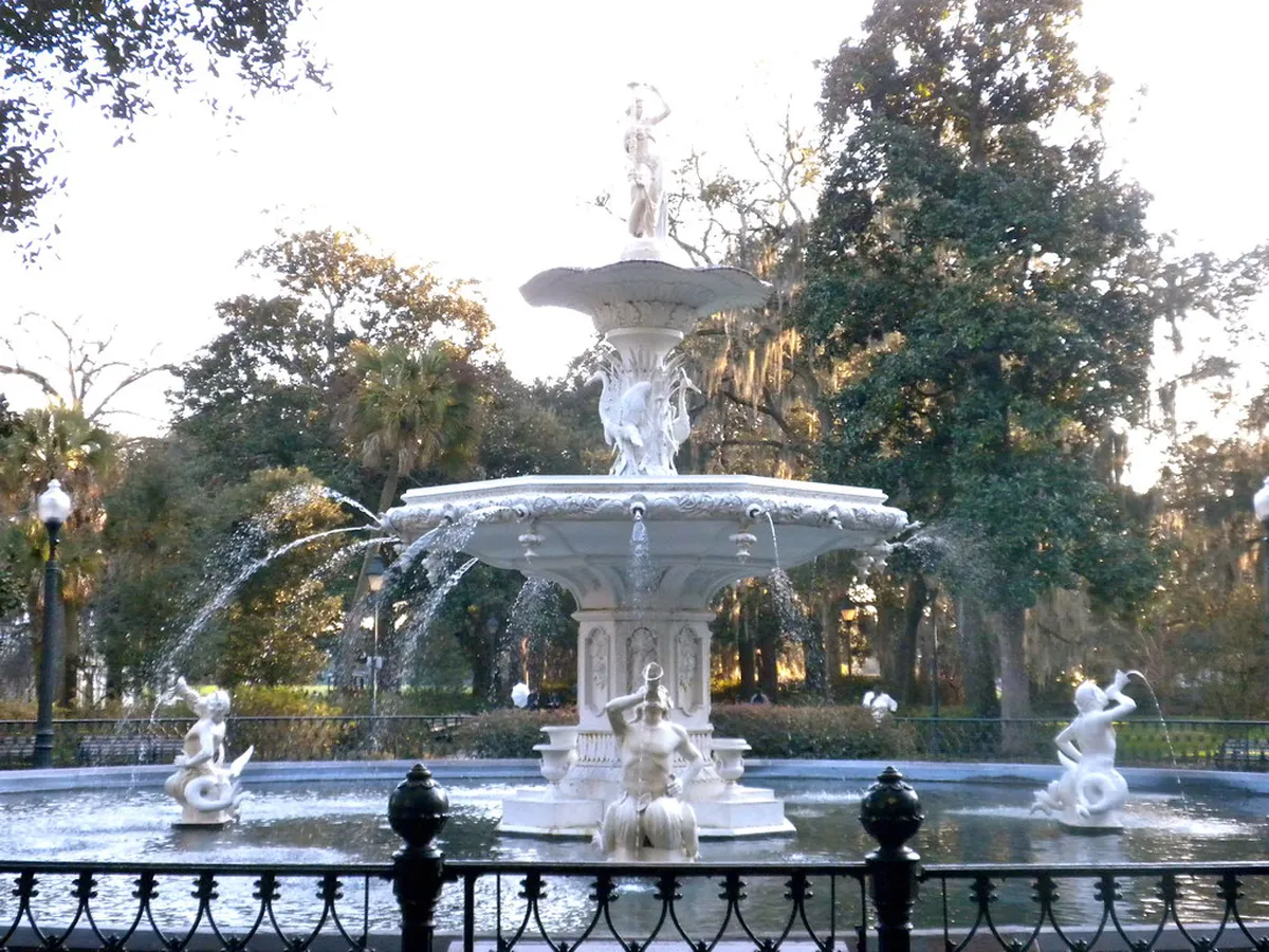 Squares to Treat as Quick Pass-Through Stops in Savannah