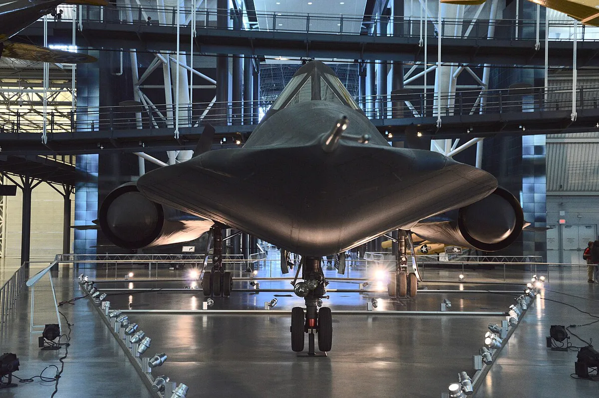 Space Shuttle Discovery displayed in the hangar at the Udvar-Hazy Center — 1